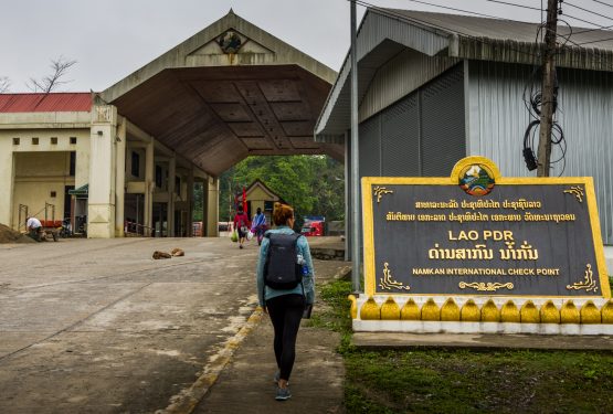Auf Wiedersehen Vietnam! Willkommen Laos!