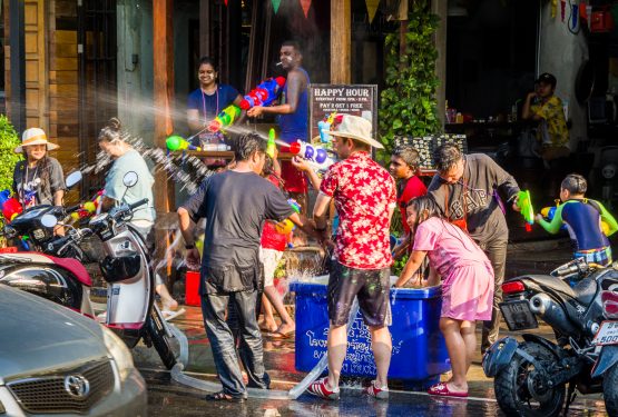 Songkran in Chiang Mai. Das Wasserfest bei 38 Grad!